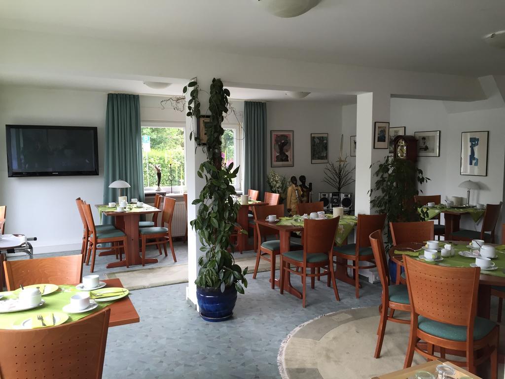 Niebuhrs Hotel Friedrichsdorf Kültér fotó